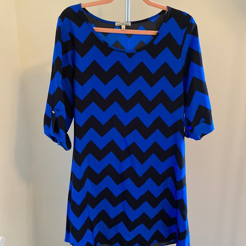 Beautiful Women’s dress size large
